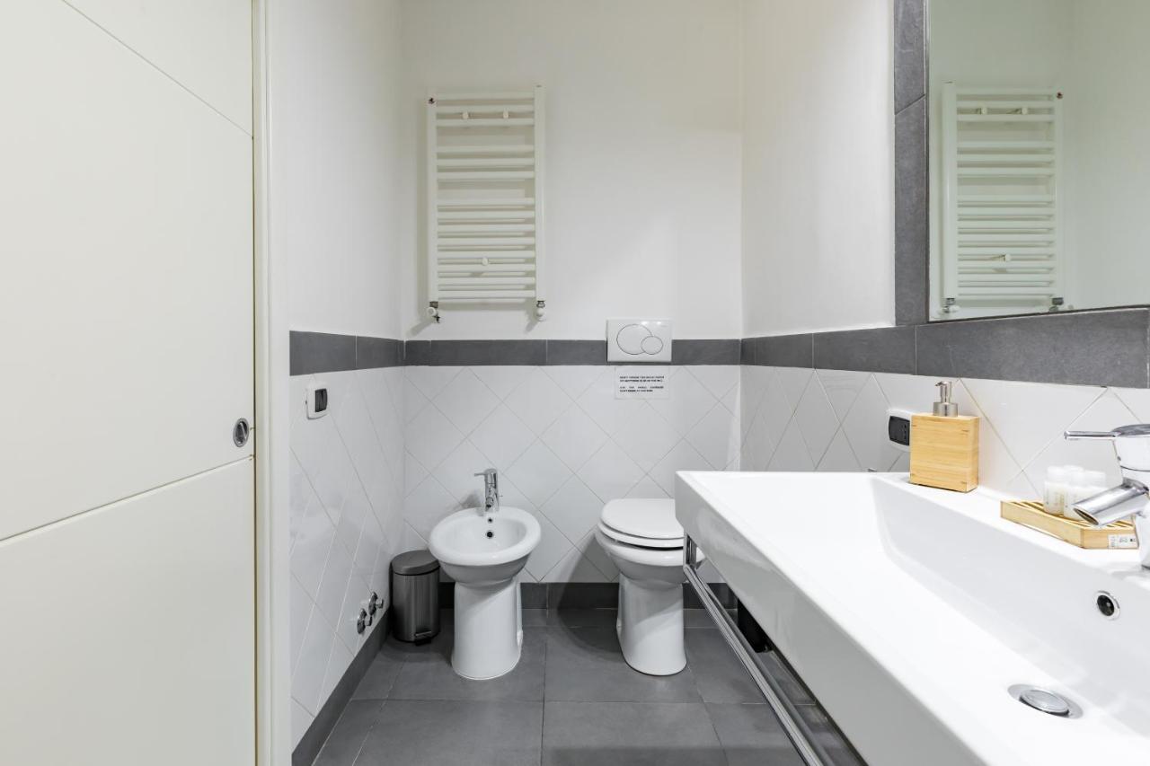 Trevi Fountain Modern Loft Apartment 로마 외부 사진