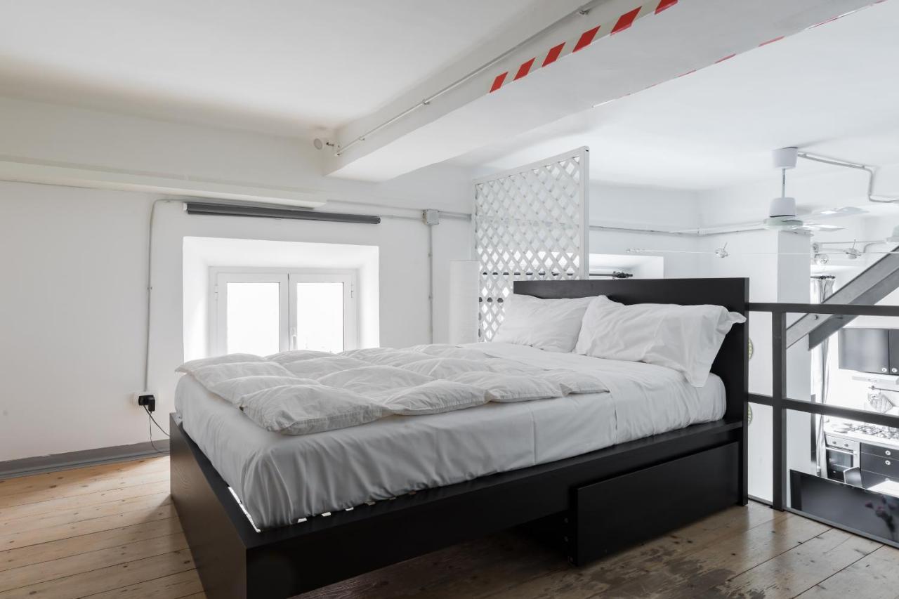 Trevi Fountain Modern Loft Apartment 로마 외부 사진